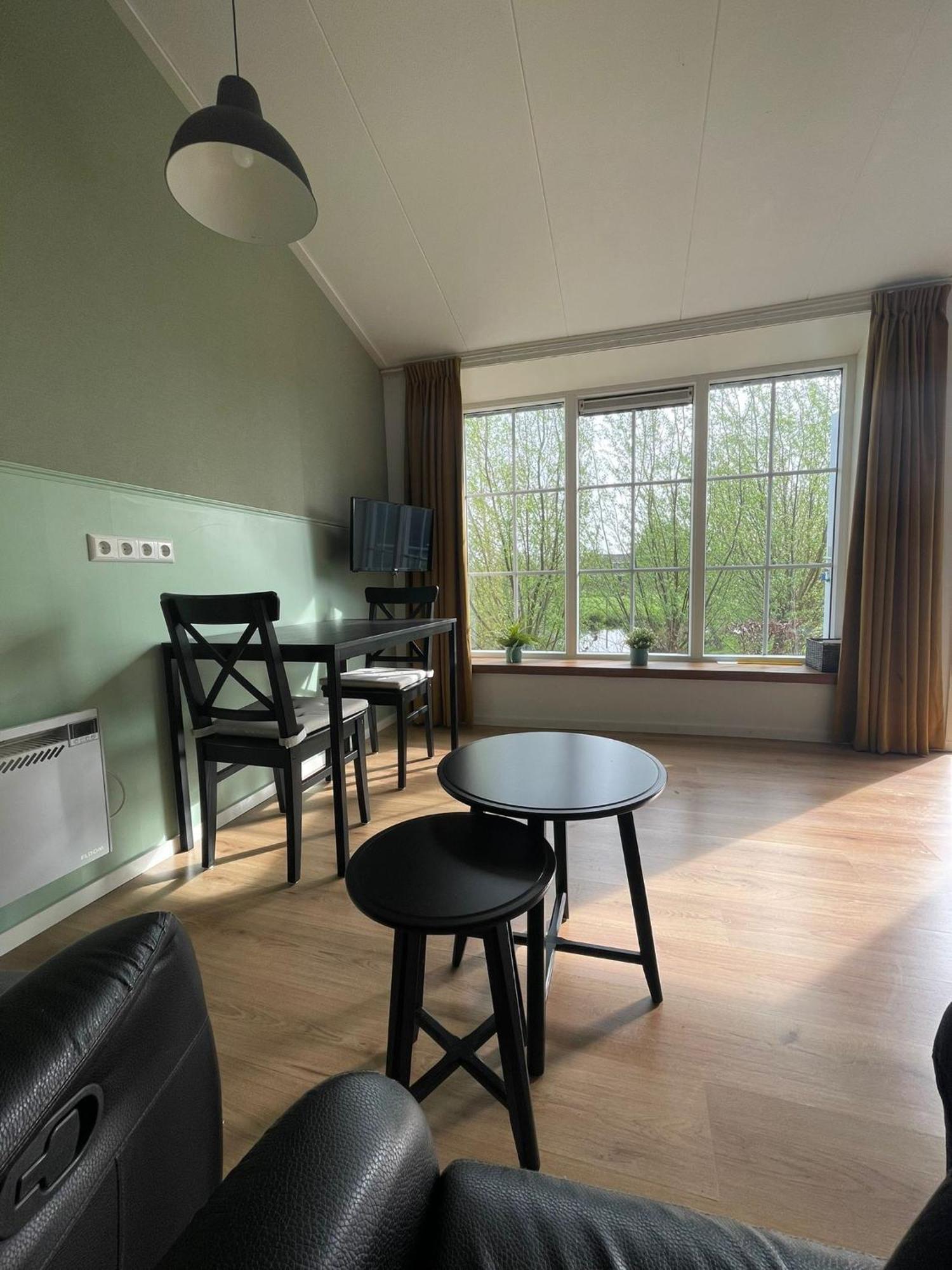 Blossom Barn Lodges Oudewater Exterior foto